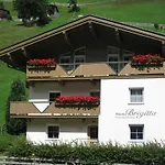Haus Brigitta * טוקס
